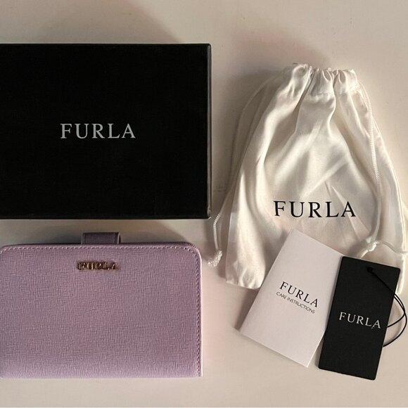 Furla Babylon M zip around leather wallet. Brand new with tags in box - Picture 5 of 5